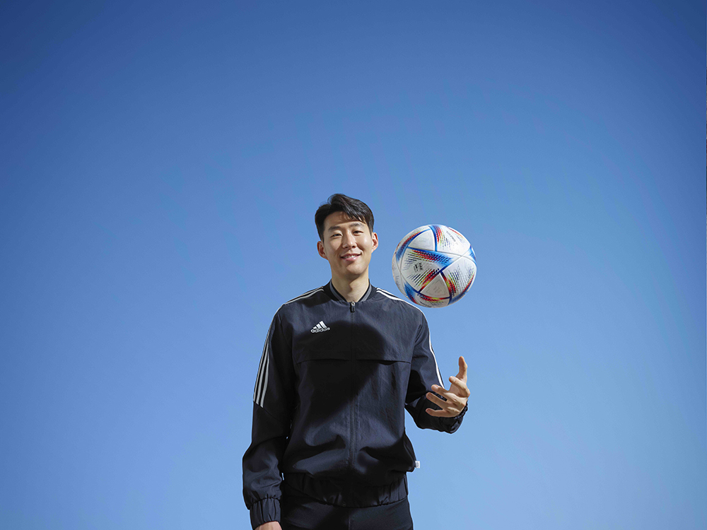 WC 2022 ball Son Heung-Min throw